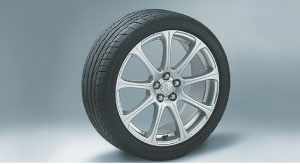 18 inch aluminum wheel &amp\; tire set