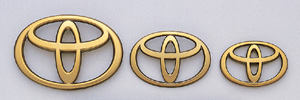 Gold emblem (the Toyota symbol (for rear))